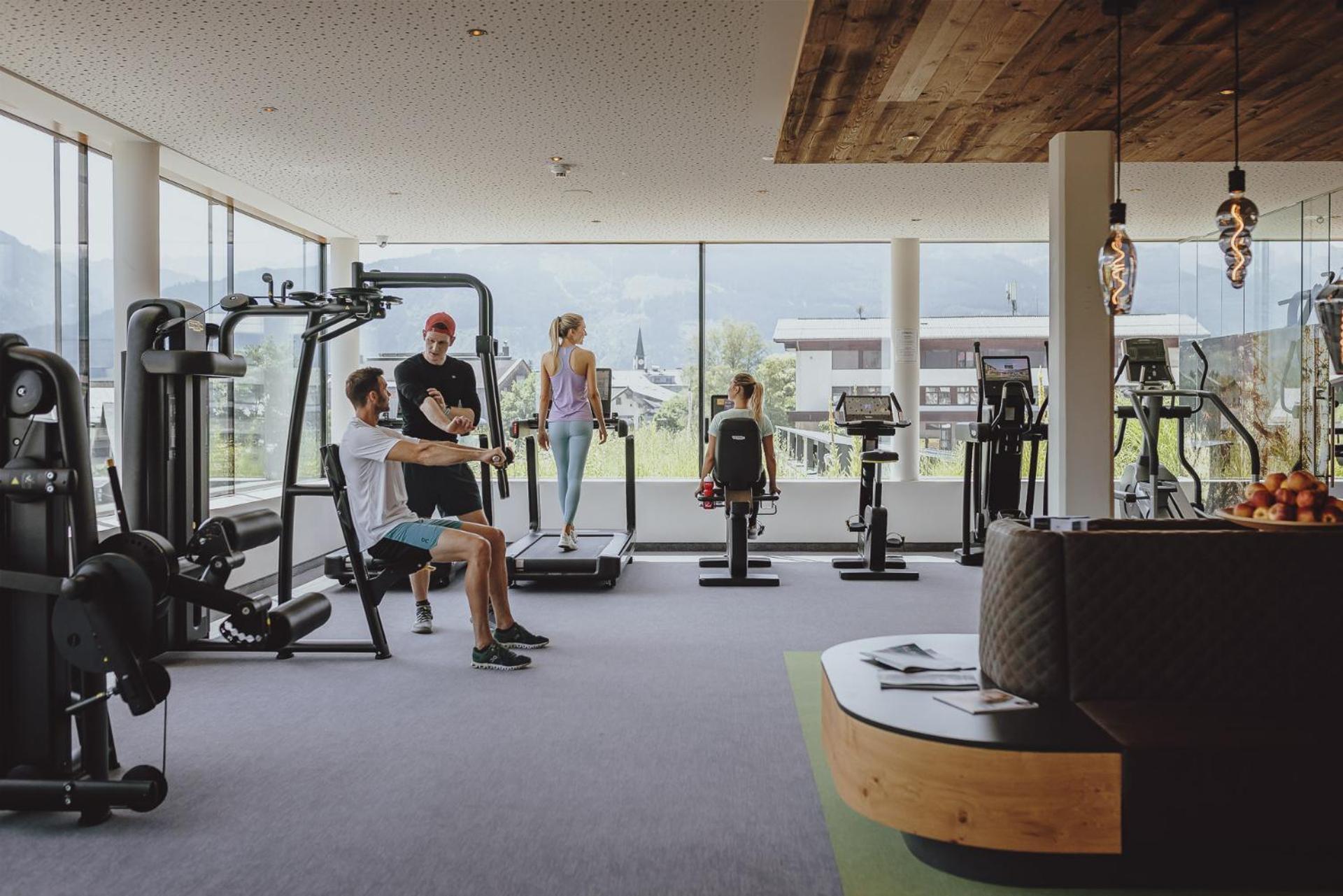 Superior Sport Und Familienresort Alpenblick Zell am See Dış mekan fotoğraf